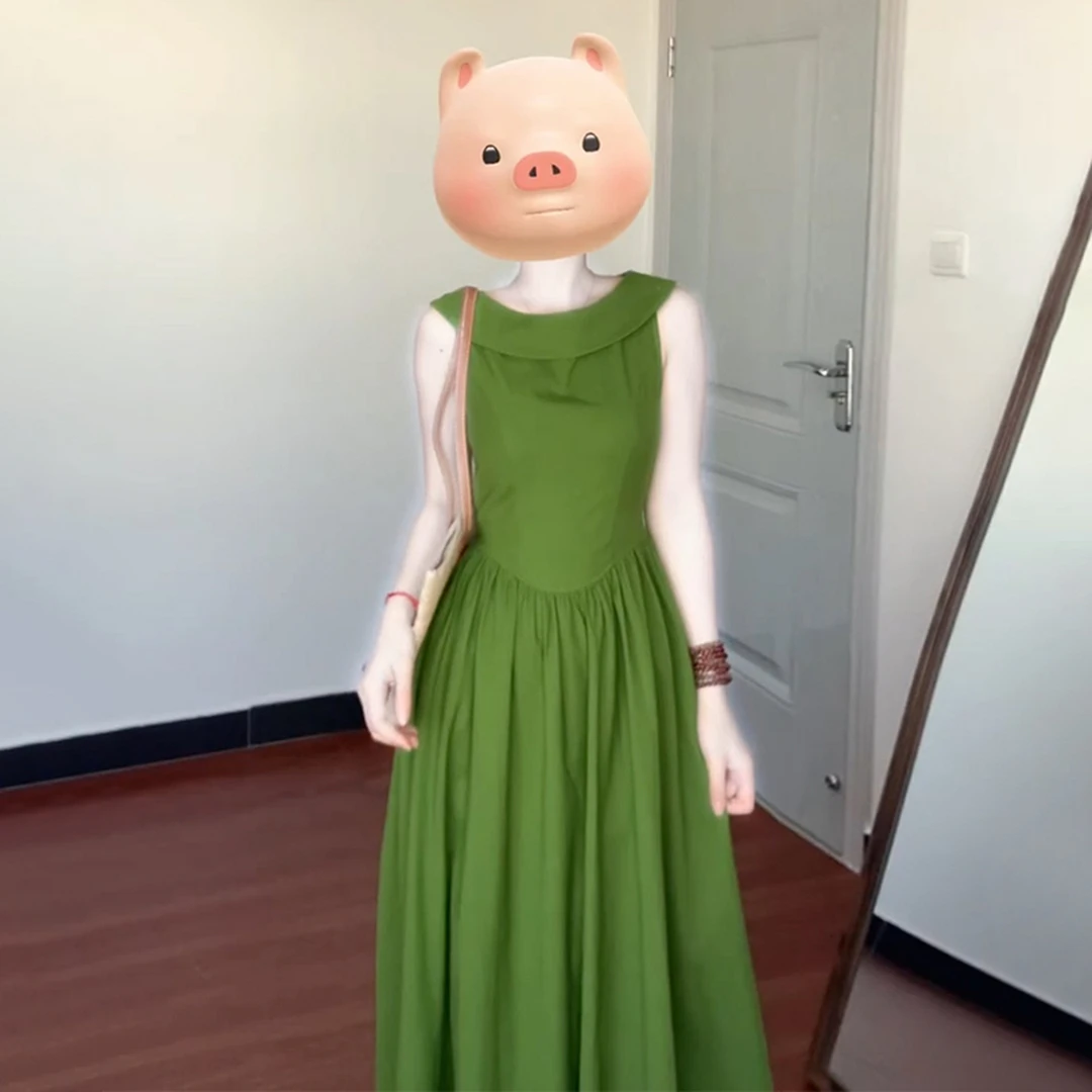 赫本风绿色无袖连衣裙女早秋季2025新款气质收腰显瘦长裙3309