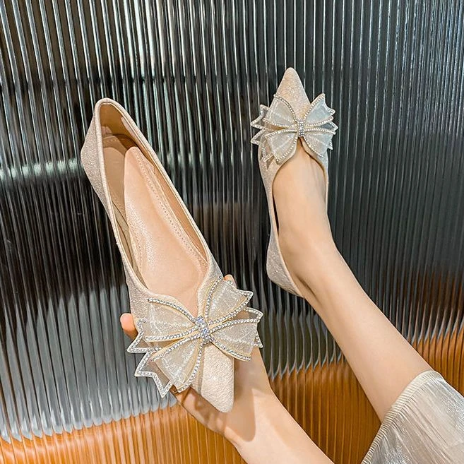 2025新款小香风平底单鞋尖头晚晚风蝴蝶结温柔鞋仙女配裙子豆豆鞋