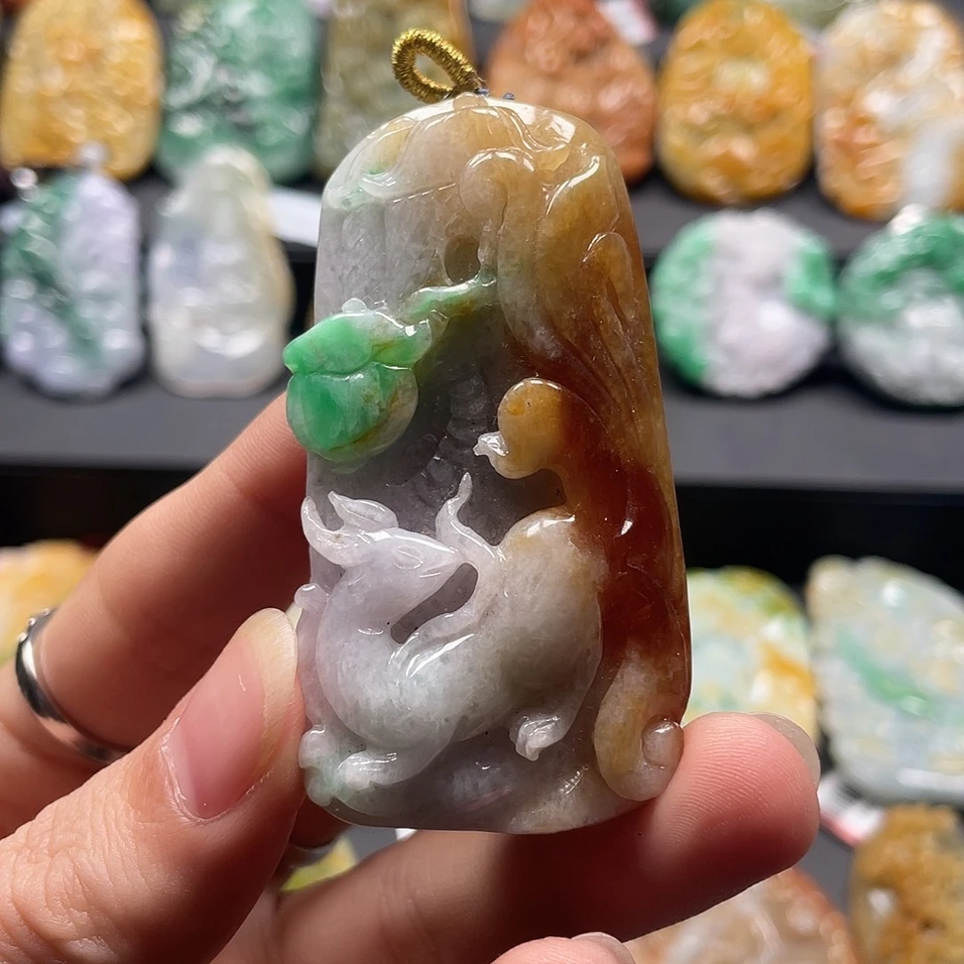 翡翠未镶嵌挂件腾冲