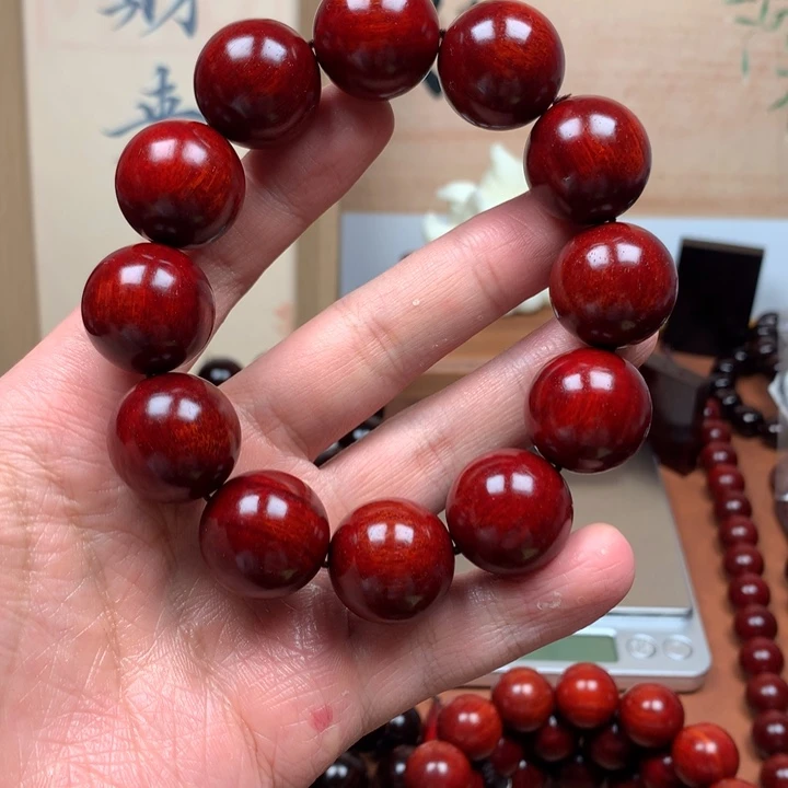 暴***光檀香紫檀（小叶紫檀）