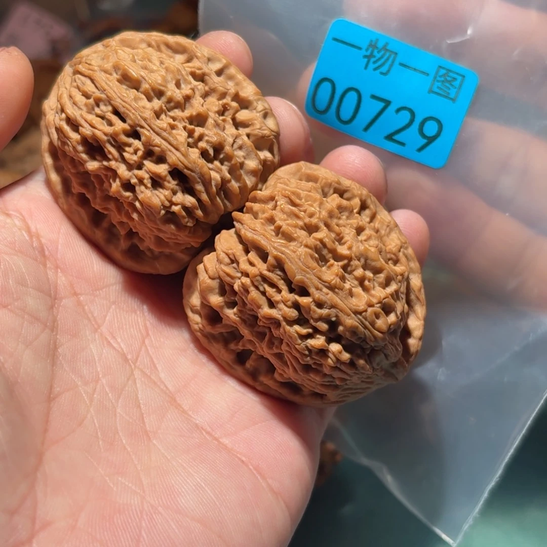 文玩核桃把件南疆