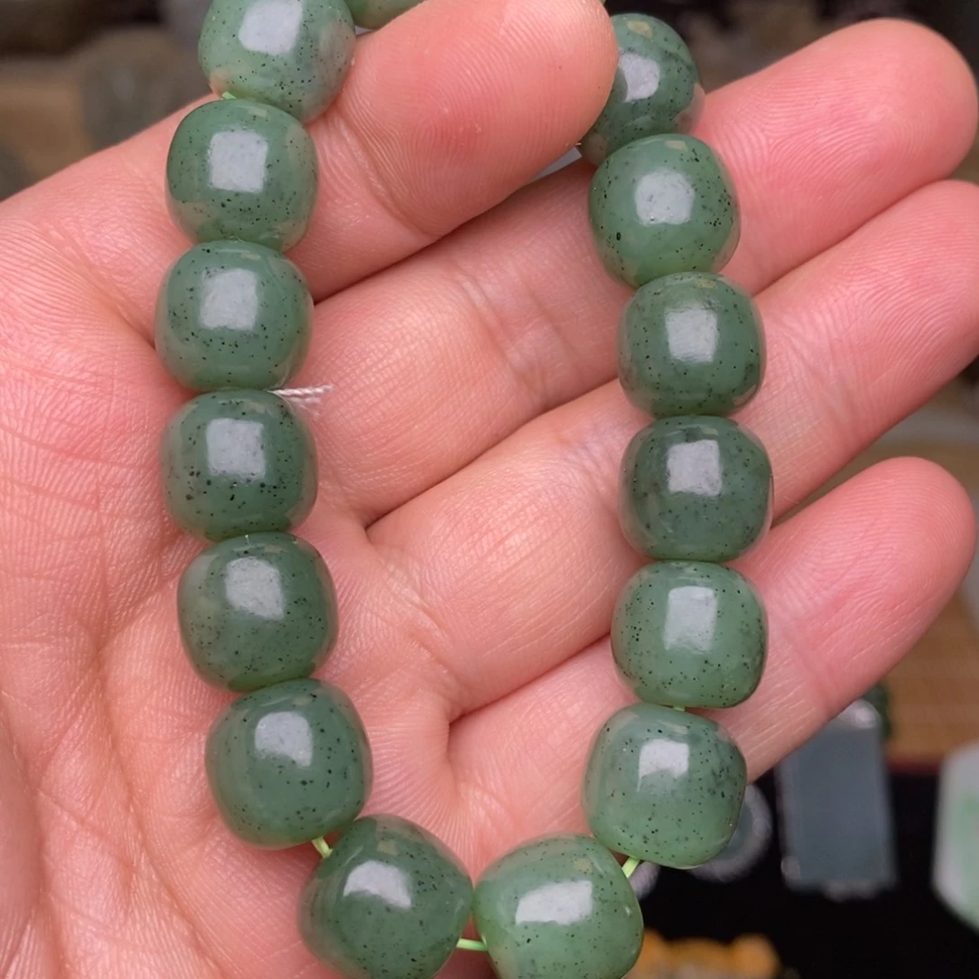 和田玉颈饰未镶嵌13×12