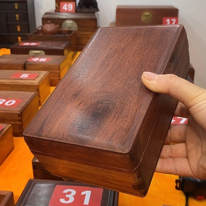 木血檀扣盖盒20×12×7