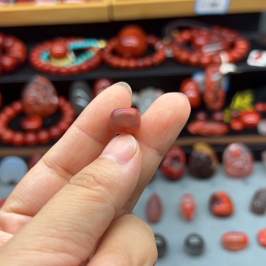 小****南红玛瑙配饰未镶嵌