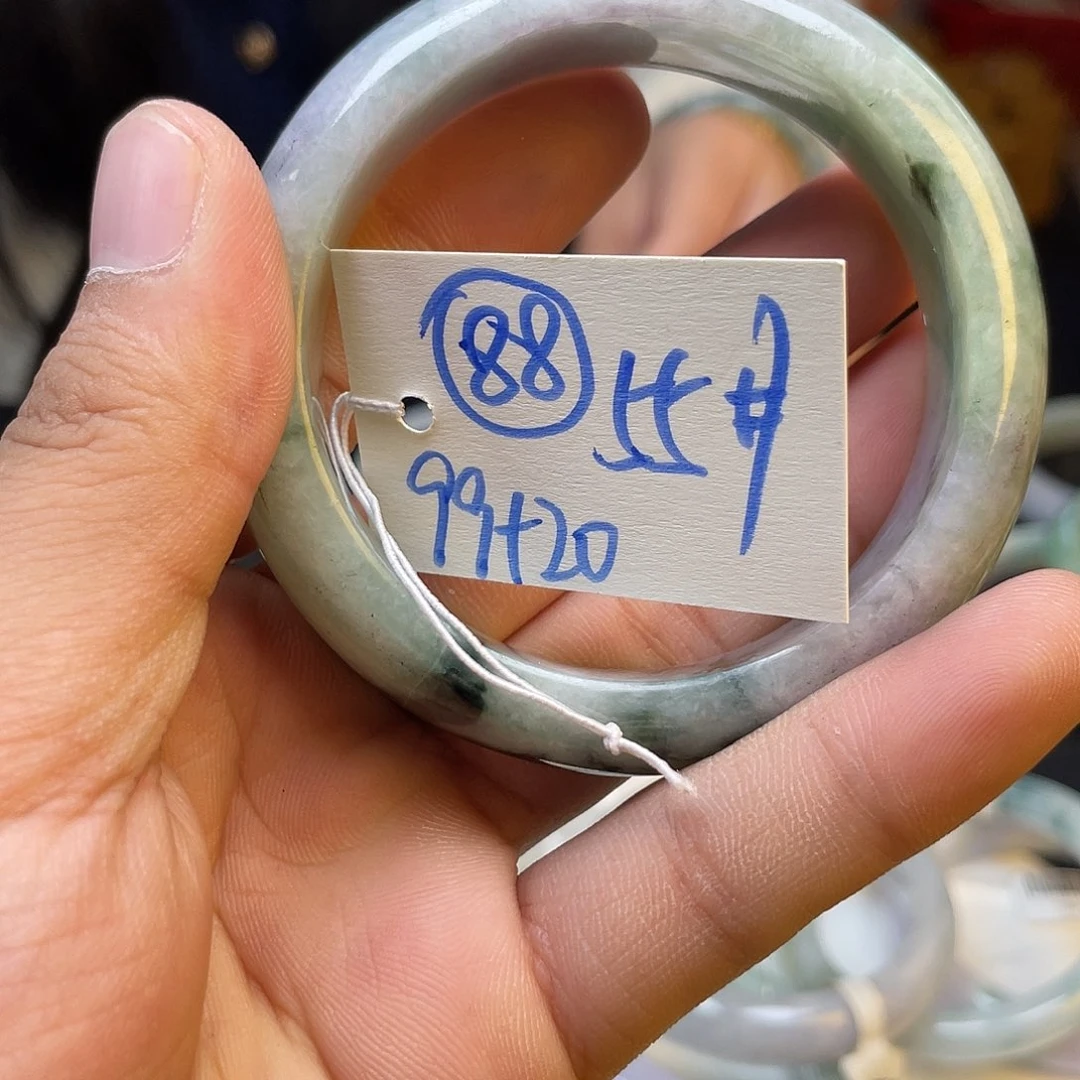 未镶嵌手镯翡翠88