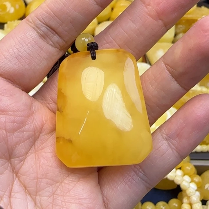 b***好未镶嵌颈饰蜜蜡天然蜜蜡