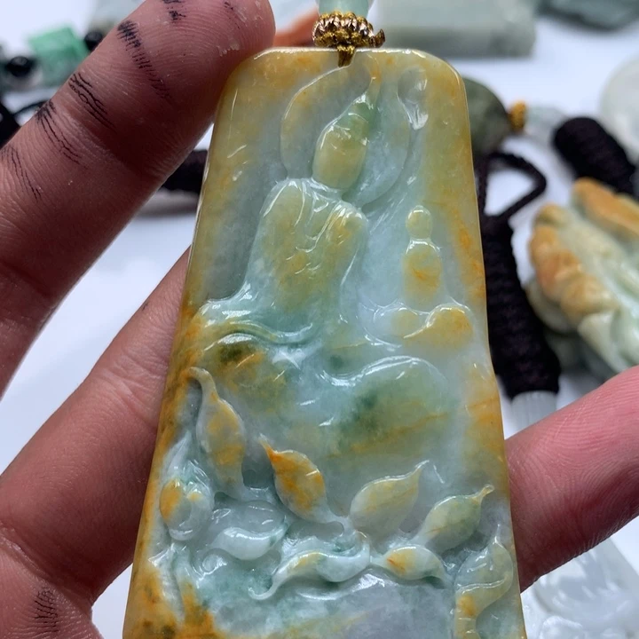 颈饰未镶嵌翡翠保真天然a货翡翠