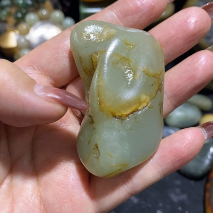 和田玉（糖玉）未镶嵌挂件