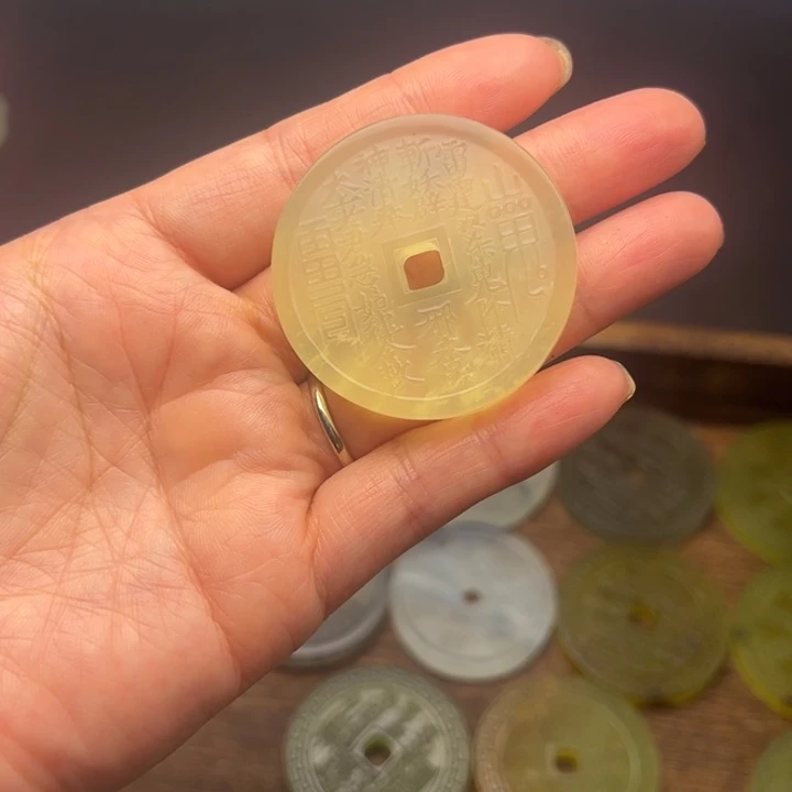 蛇纹石玉合金吊坠(赠链)