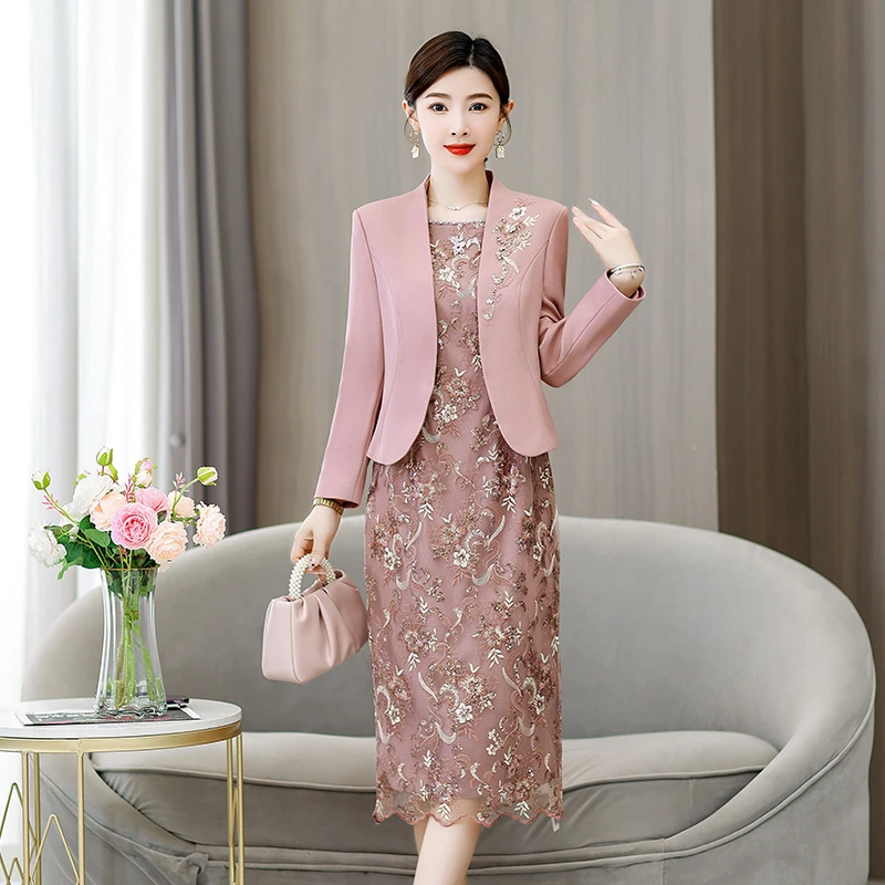 高级感妈妈连衣裙女礼服年轻妈妈礼服2025春秋季新款喜婆婆婚宴装