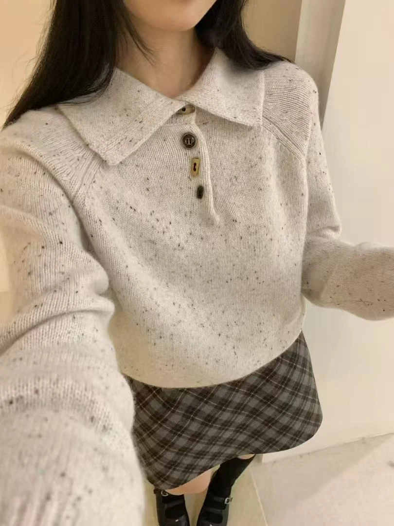 {轻奢系列}100%纯羊毛复古牛角扣宽松套头翻领套头花纱两穿毛衣