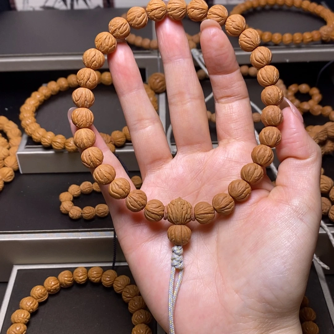 北***。桃核手串秦岭桃核