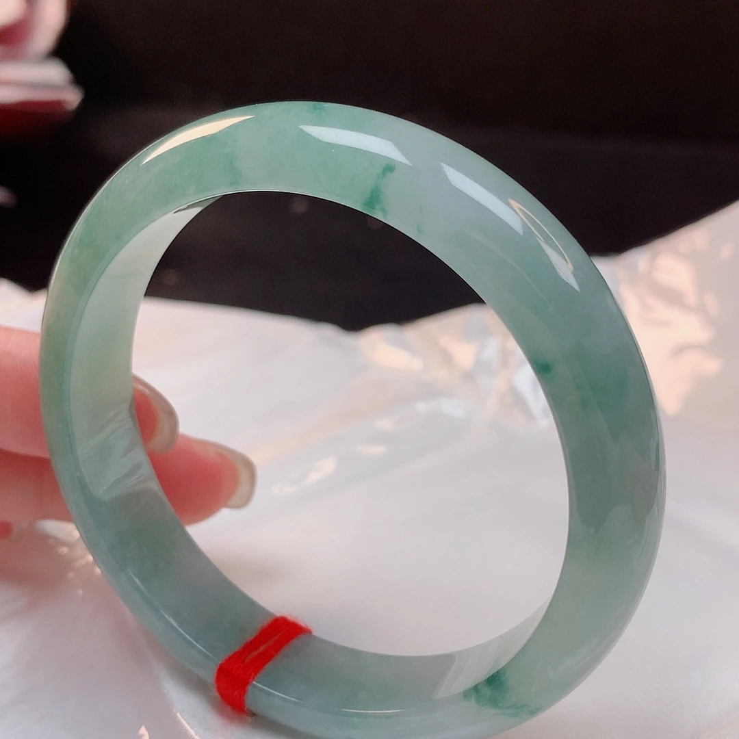 【闪购商品】未镶嵌手镯翡翠57