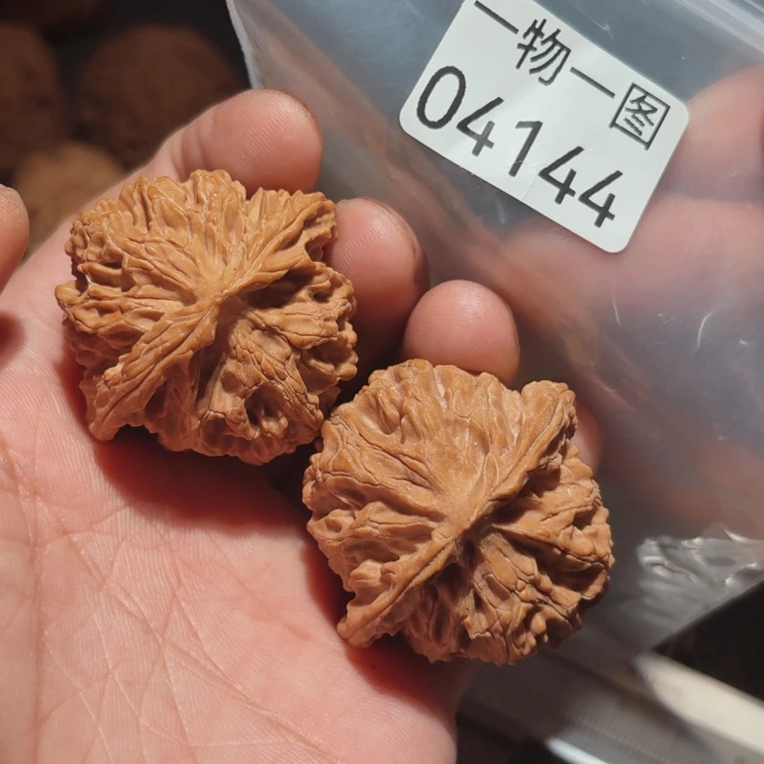 文玩核桃把件苹果