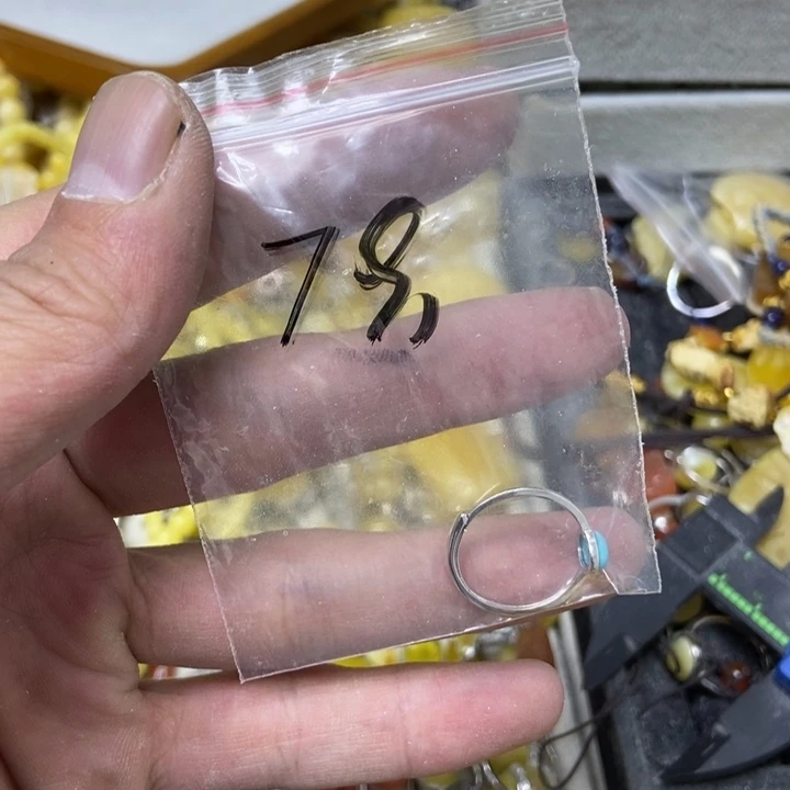 银S925镶嵌蜜蜡裸石多样性发货