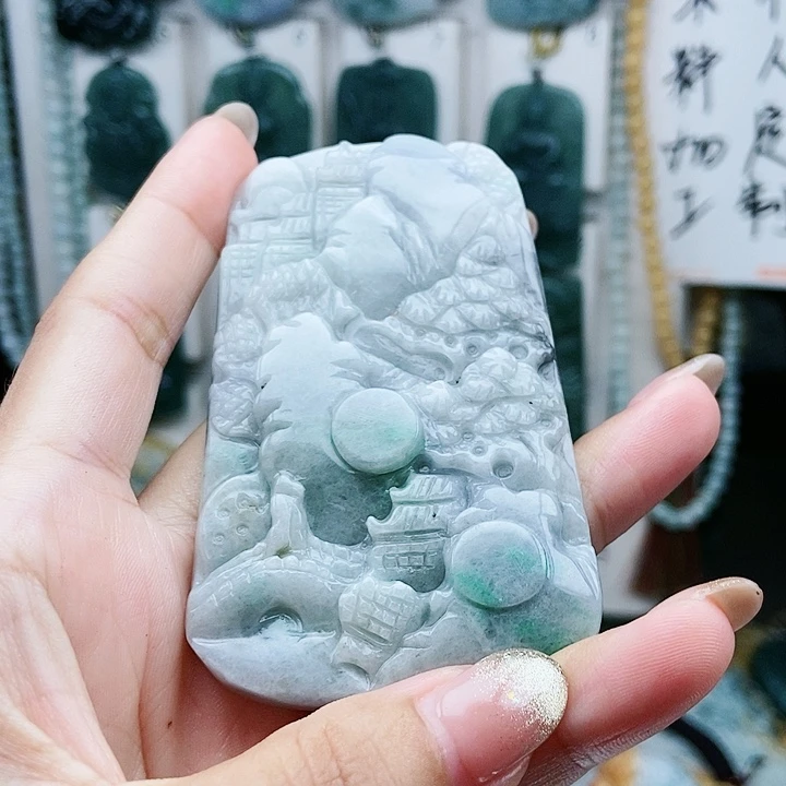 翡翠未镶嵌颈饰翡翠