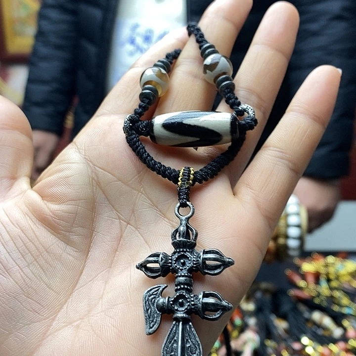 玛瑙/玉髓合金颈饰