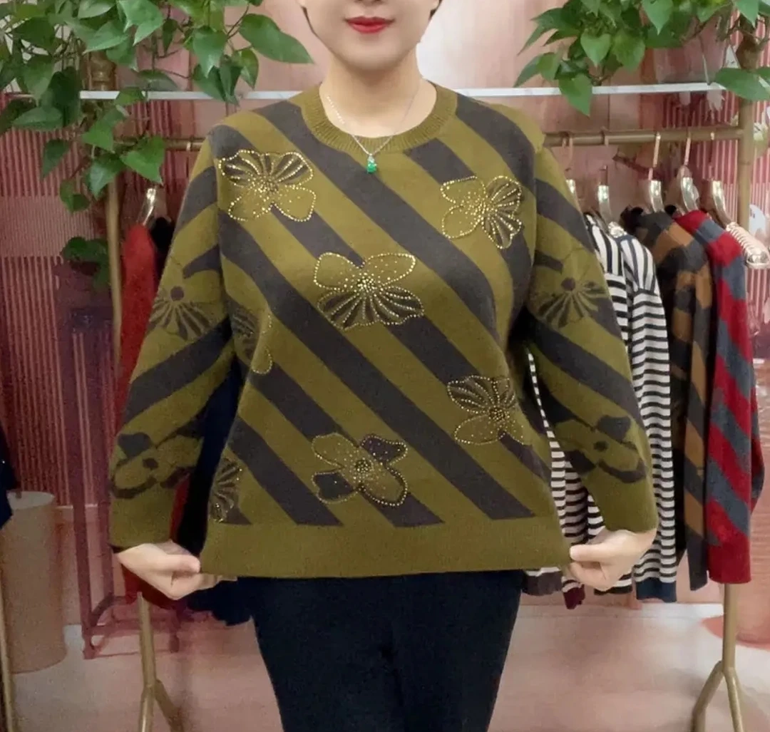 时尚冬季打底衫印花中老年妈妈装百搭长袖圆领条纹毛针织衫打底衫