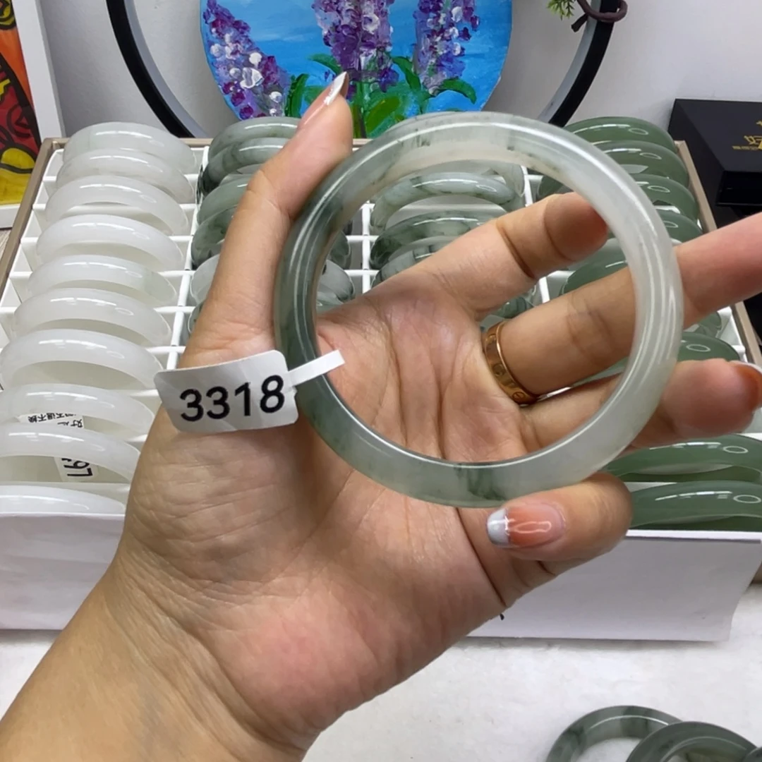 石英质玉未镶嵌手镯3318