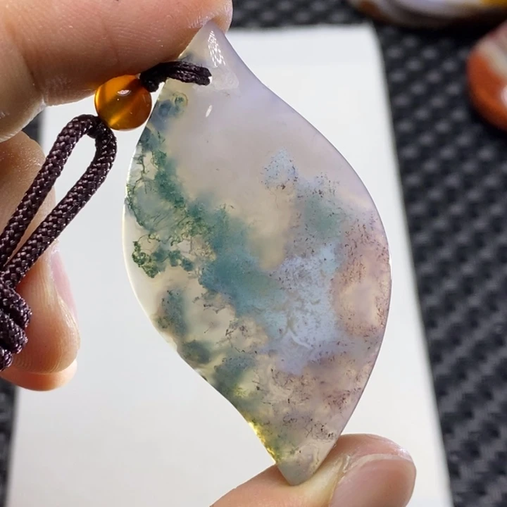 玛瑙/玉髓颈饰未镶嵌E****r