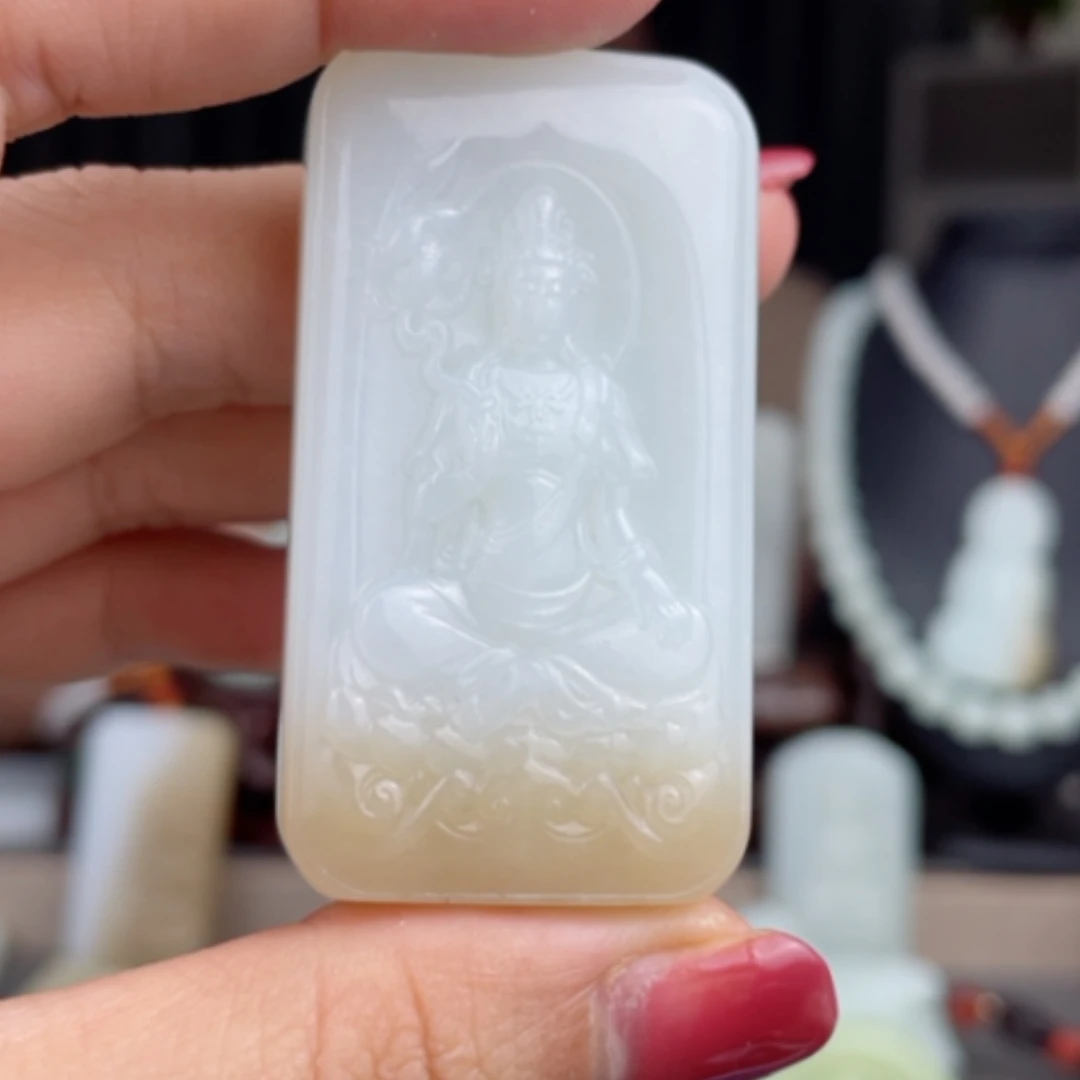 【闪购商品】颈饰未镶嵌和田玉