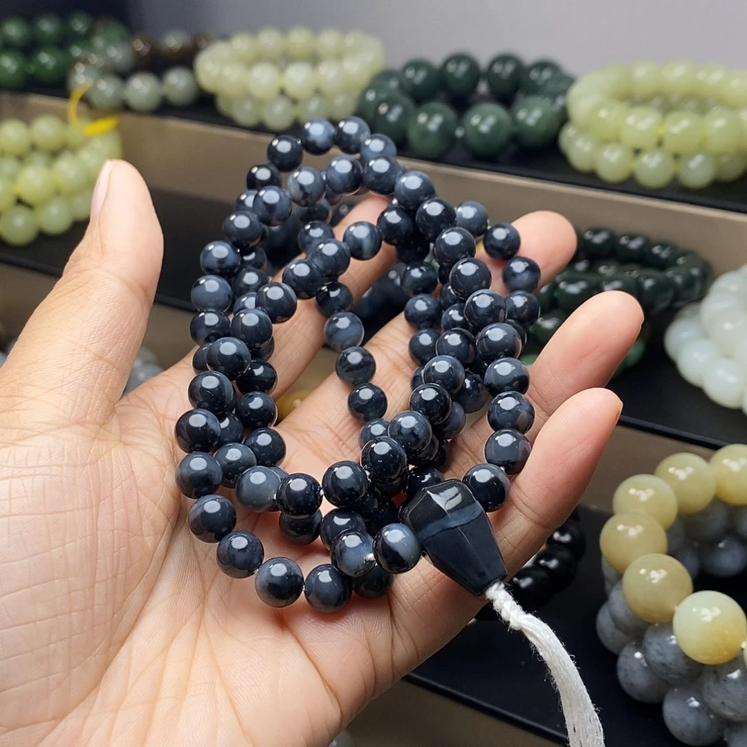 R***y和田玉未镶嵌颈饰卡8珠串108颗