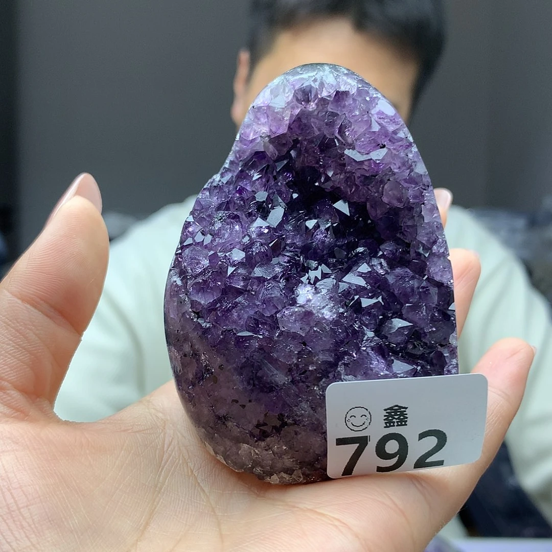 未镶嵌大型摆件（非配饰）水晶