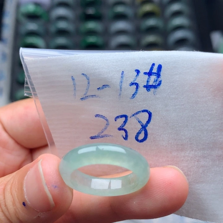 翡翠未镶嵌戒指戒圈