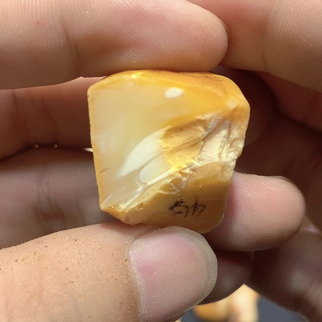 定制琥珀蜜蜡原石定制