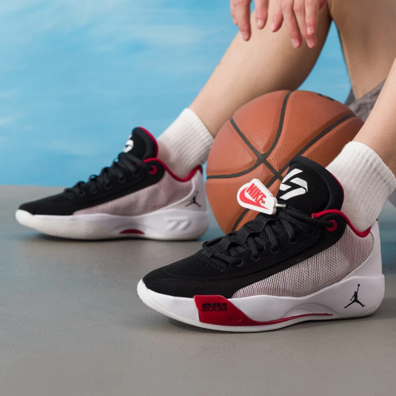 耐克男鞋2025秋季新款JORDAN LUKA .77东契奇运动球鞋缓震篮球鞋