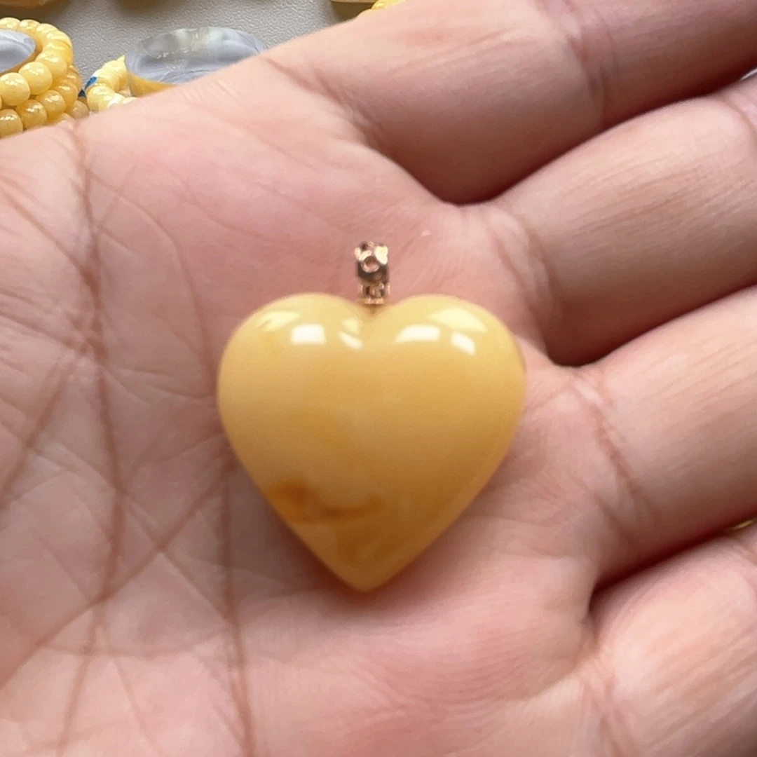 琥珀颈饰18K金镶嵌吊坠