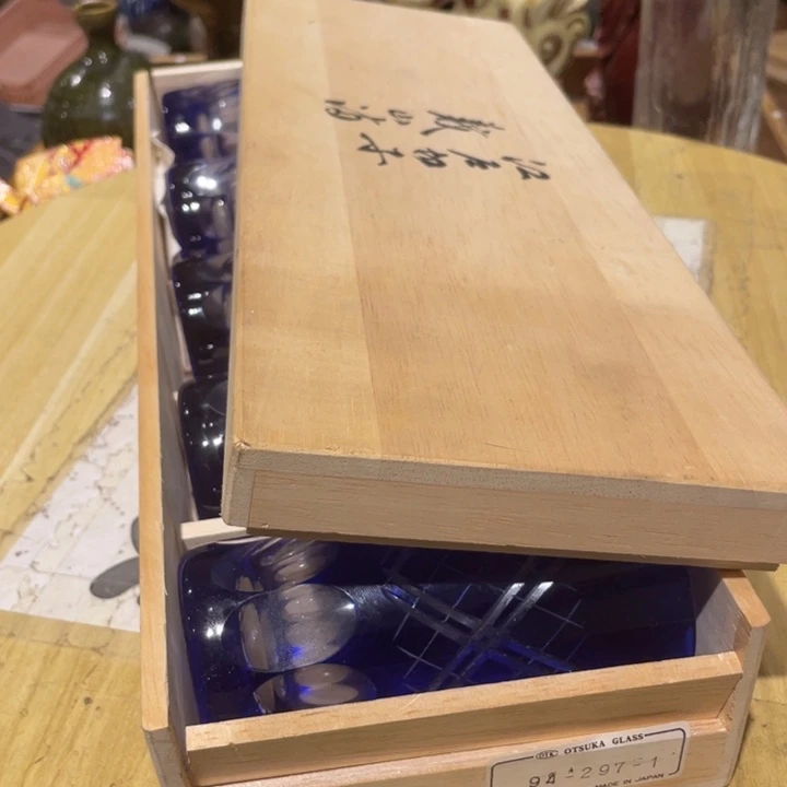 买***酒工艺美术品陶瓷艺术