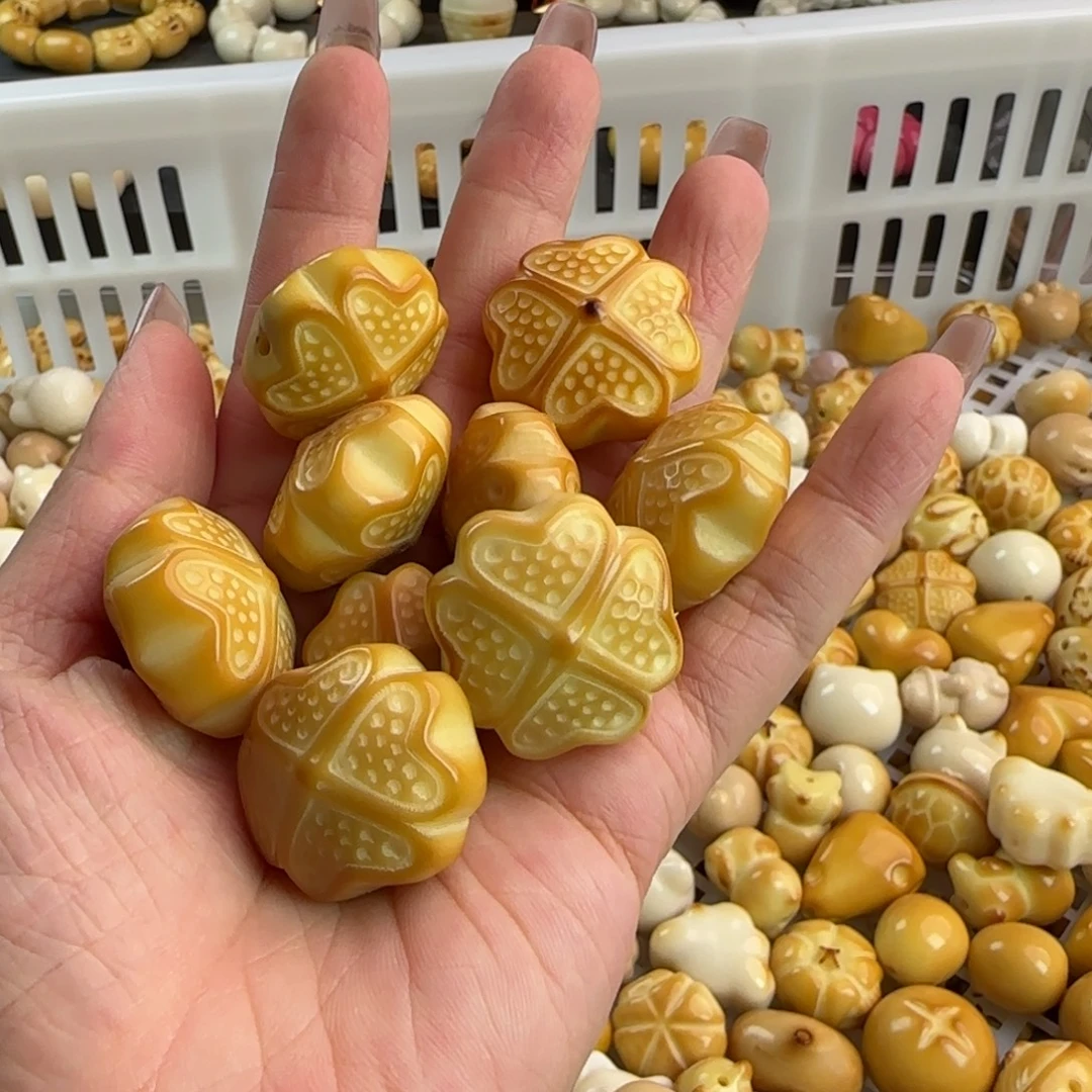 手串菩提根/象牙果微瑕牙果炭烤四叶草3颗