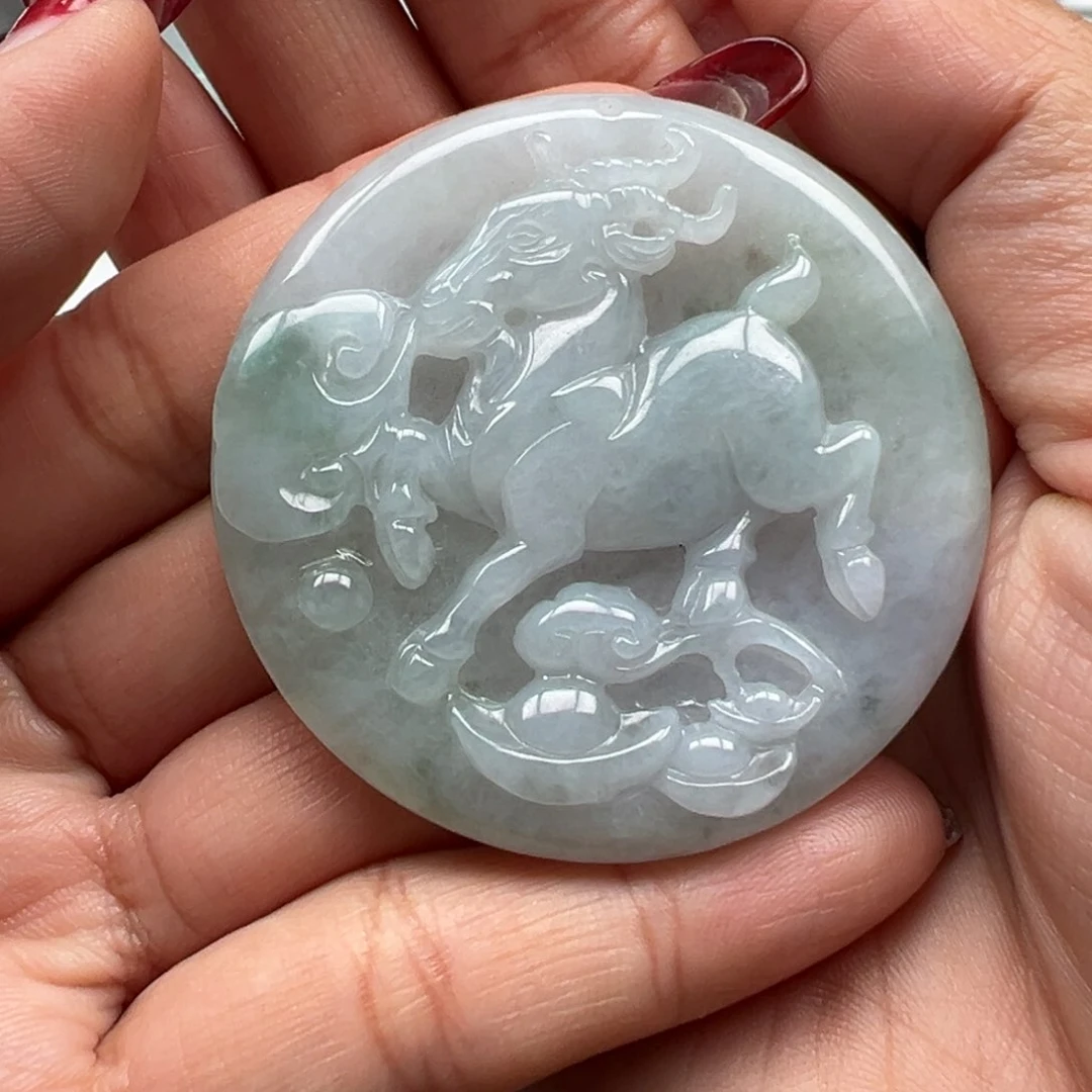 翡翠颈饰未镶嵌羊