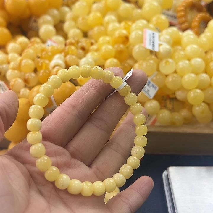 未镶嵌琥珀珠宝奇石