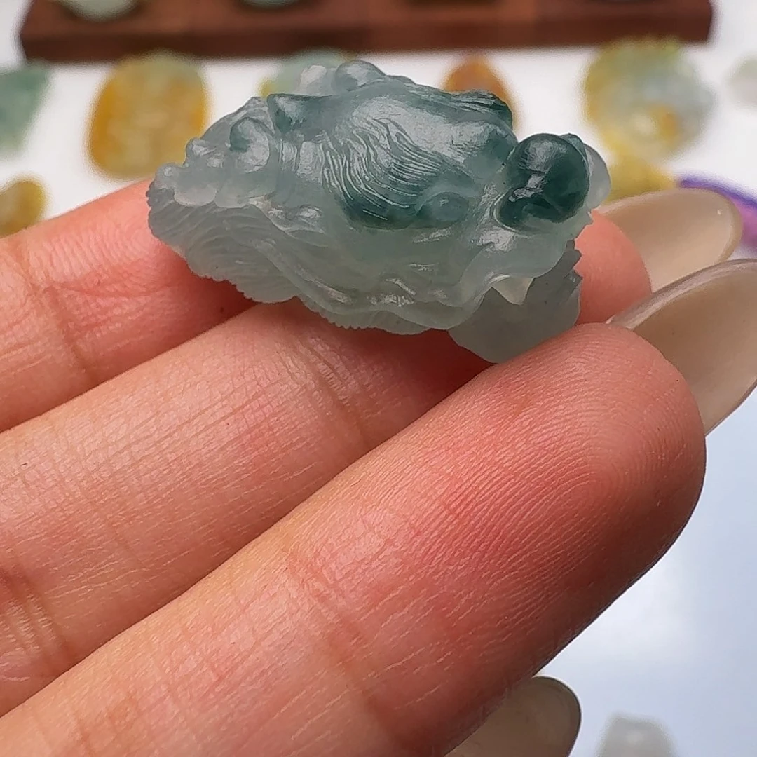 定制翡翠未镶嵌毛货