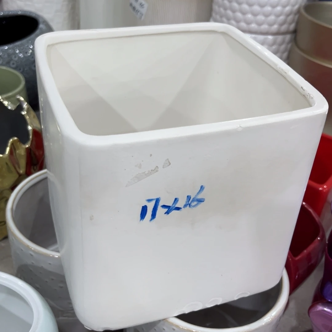 多肉绿植陶瓷花盆9.9包邮，有空