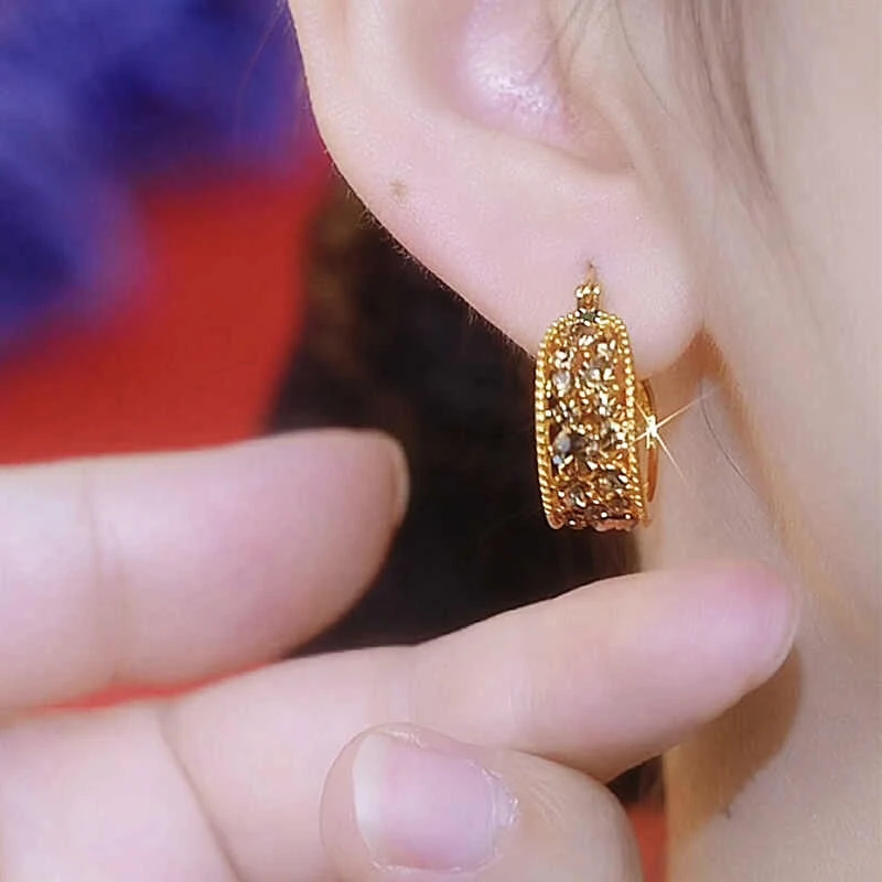 铜合金亚克力耳饰 法式耳环轻奢高级感咖色水晶耳扣时尚爆款饰品