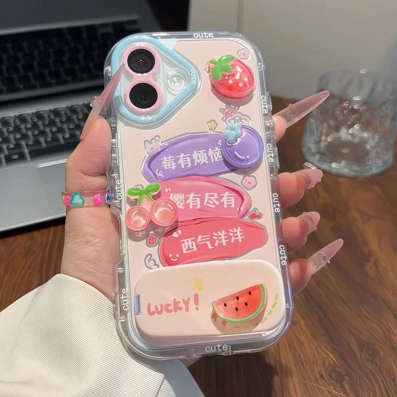夏日莓有烦恼创意手机壳适用苹果16镜面支架iphone15promax保护