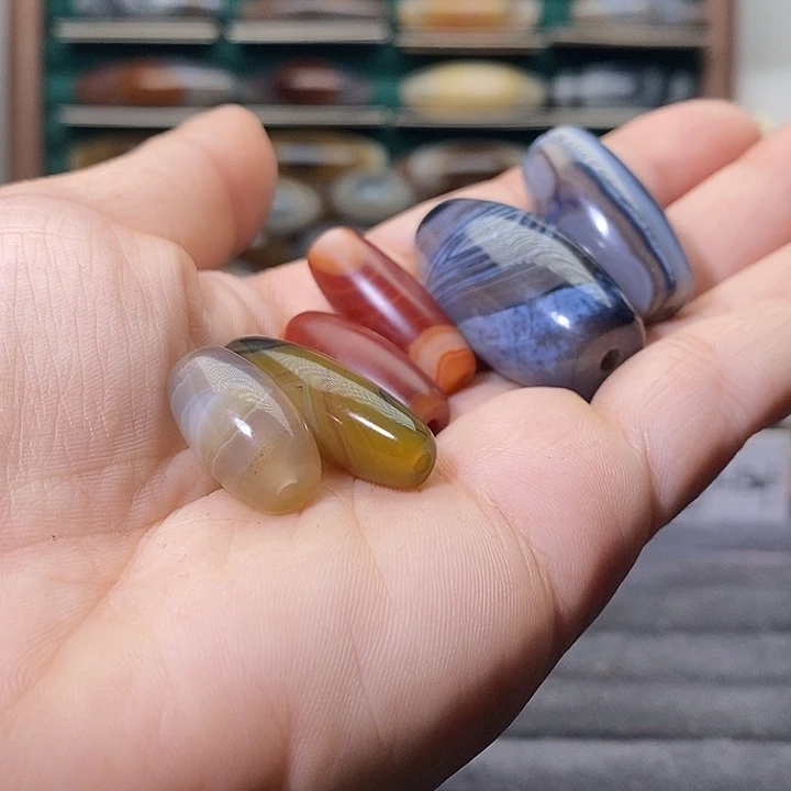 小***）玛瑙/玉髓未镶嵌吊坠(不含链)