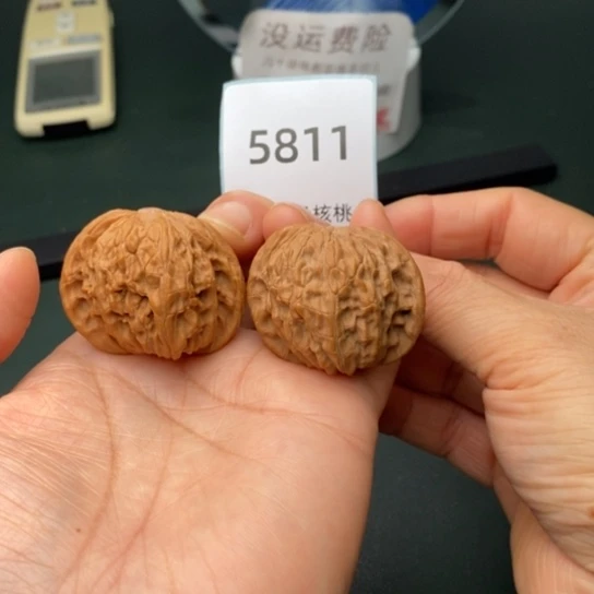 把件文玩核桃38.5磨盘5811