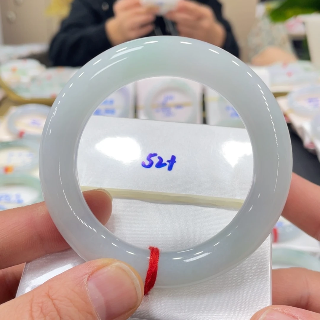 未镶嵌手镯翡翠翡翠