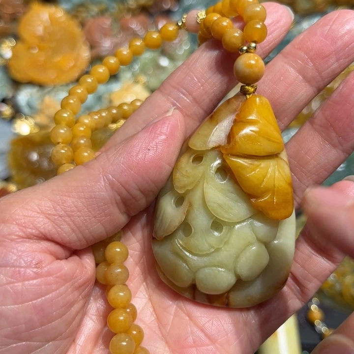 岫玉未镶嵌岫玉吊坠