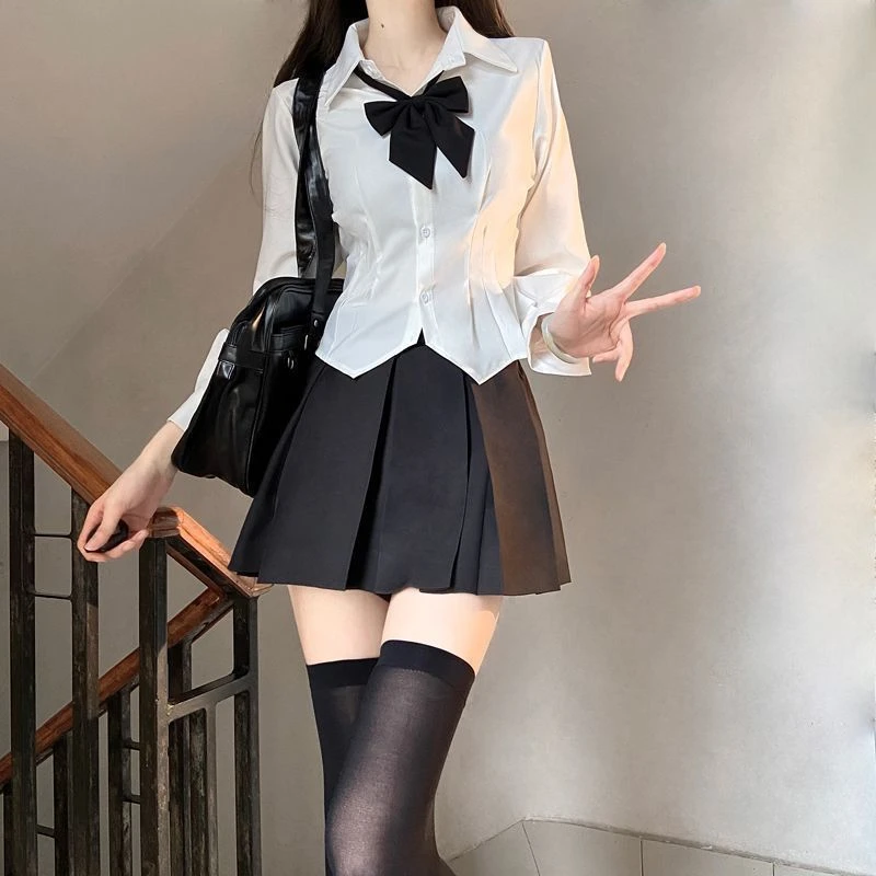 温文尔雅~收腰白衬衫修身显瘦衬衫灰色辣妹风jk制服百褶裙套装女