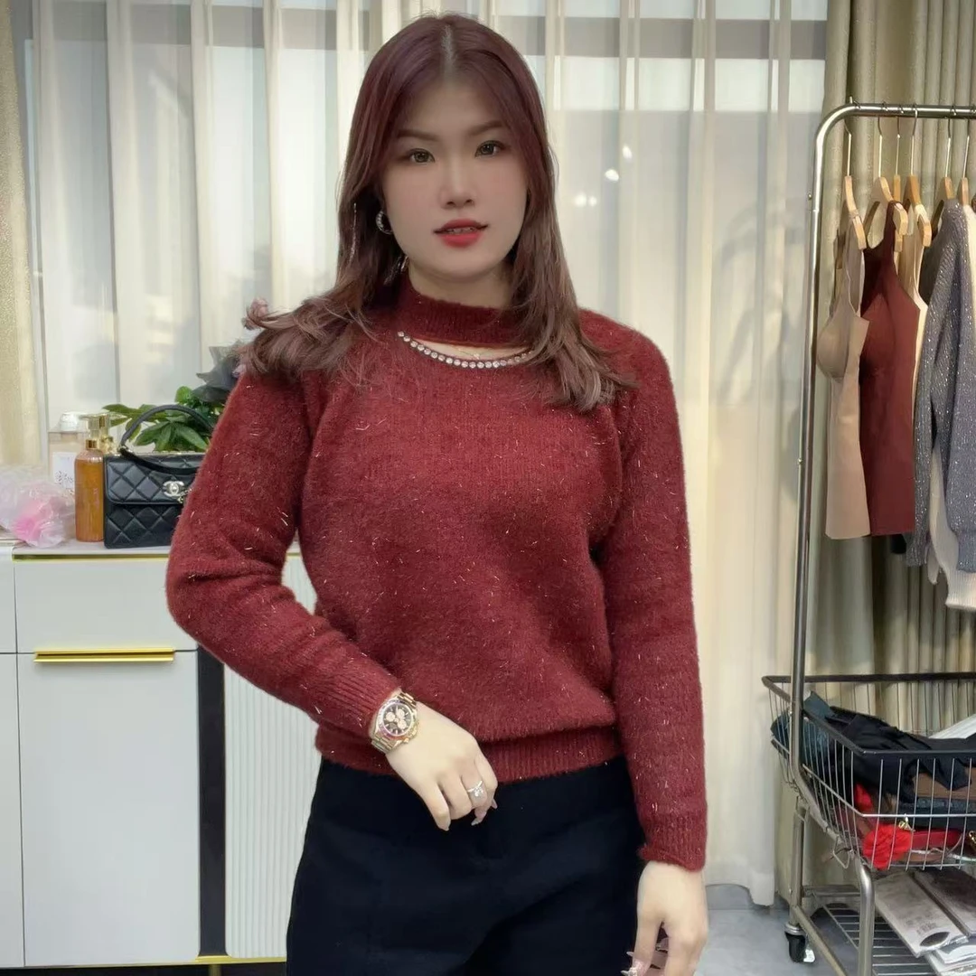 小鑫肝@新款重工镂空缝钻插金线气质修身百搭毛衣 4608