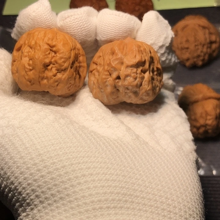 文玩核桃吊坠吊坠文玩核桃蛤蟆头h01