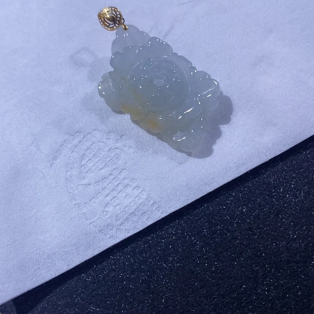 翡翠吊坠(不含链)18K金镶嵌