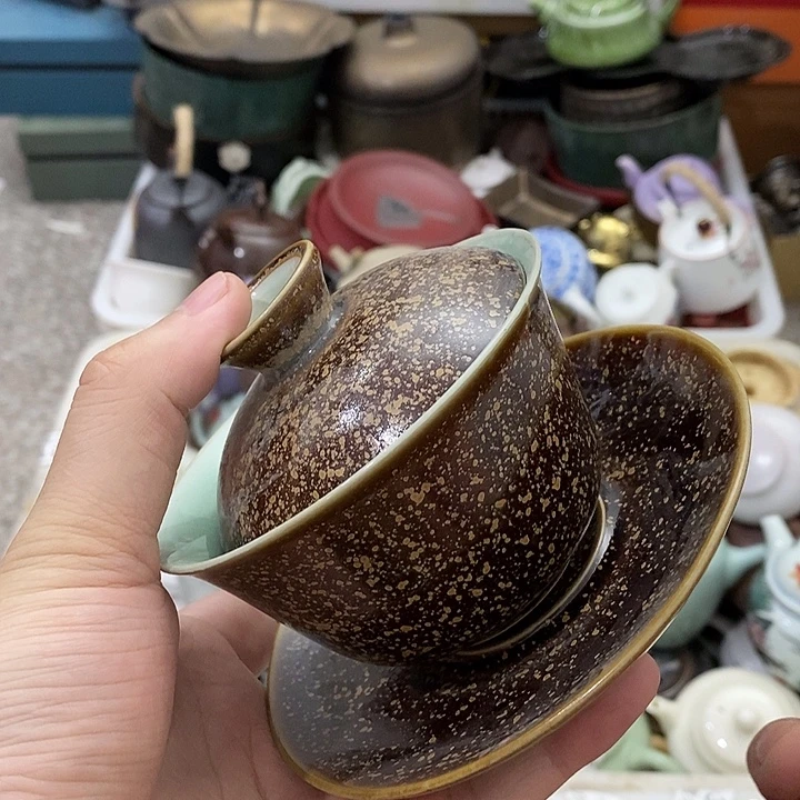 陶瓷艺术品及陶瓷壶壶