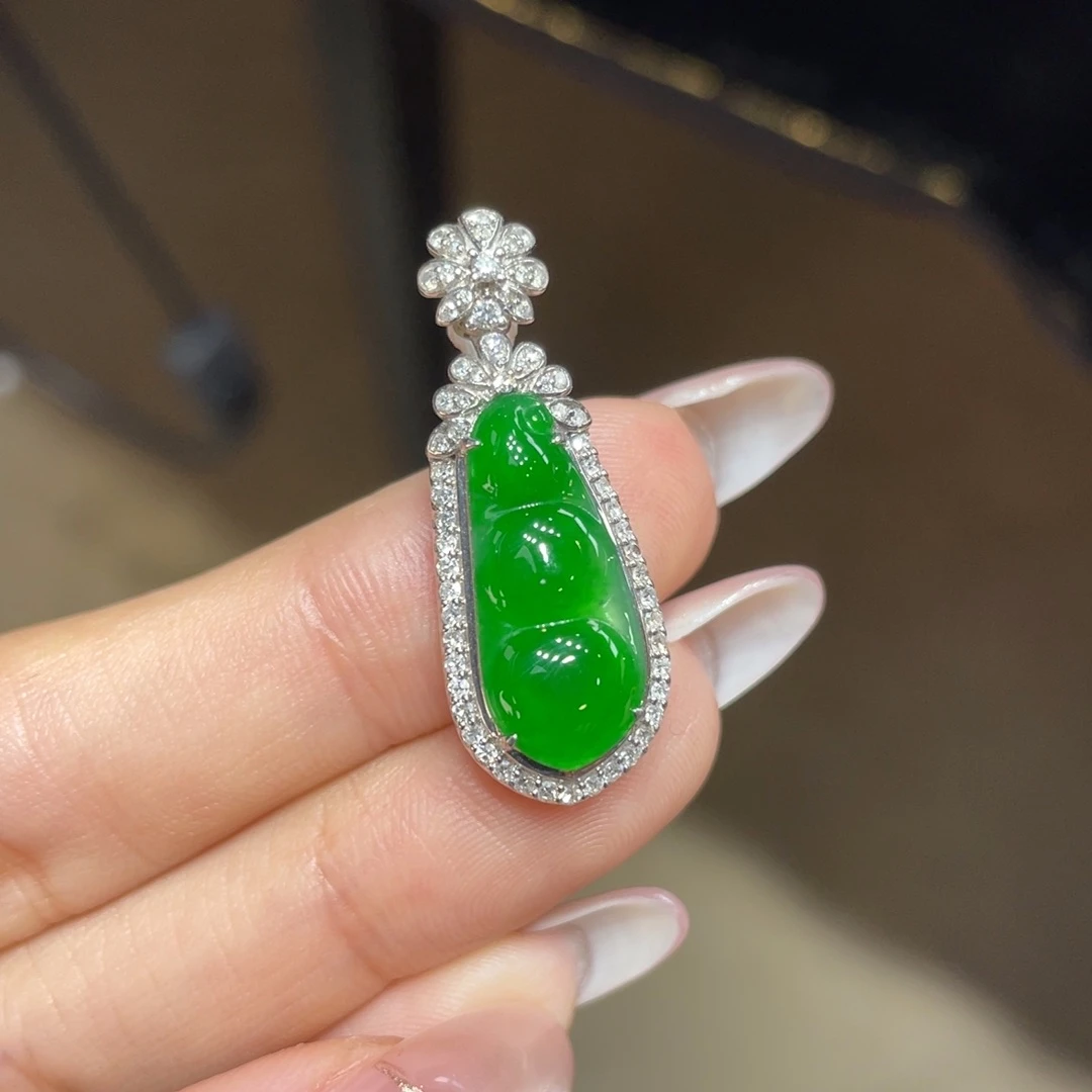 翡翠颈饰18K金镶嵌天然缅甸翡翠a货