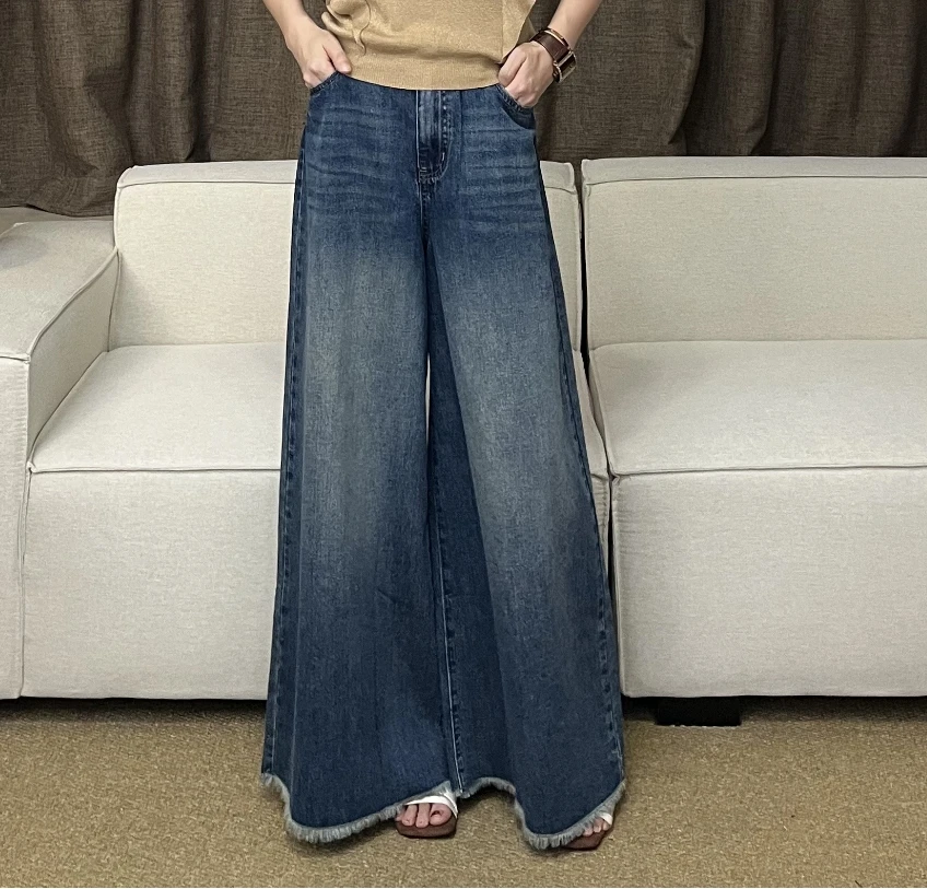 显瘦阔腿百搭神裤毛须作旧宽松阔腿牛仔裤女宽松显瘦休闲裤牛仔裤